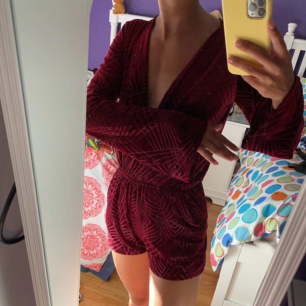 Velvet romper - Picture 4 of 8